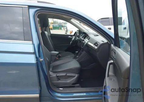 2018 Volkswagen Tiguan 2.0T Se/2.0T Sel from USA, damaged, VIN 3VV3B7AXXJM083870